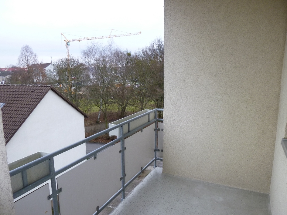 Bequem wohnen mit Aufzug, Einbauküche und Designbodenbelag - Foto 4
