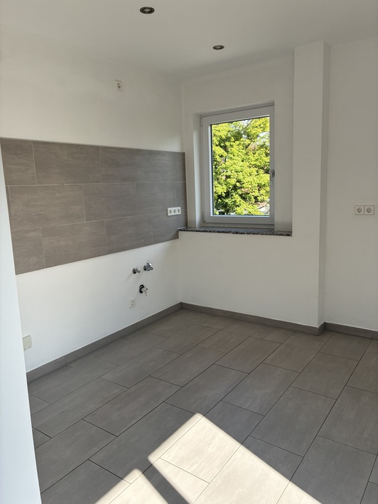 Modernisierte 2-Zimmer-Wohnung in Innenstadtnähe - Foto 3