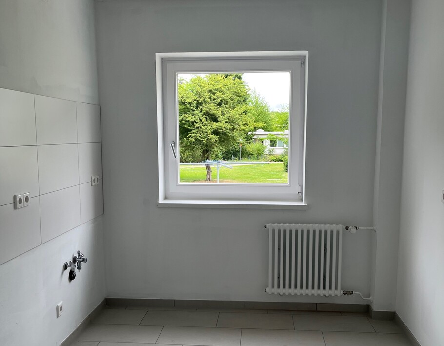 Wohlfühlen in der Teichbreite: Modernisierte Erdgeschoss-Wohnung mit sonniger Loggia - Photo 4