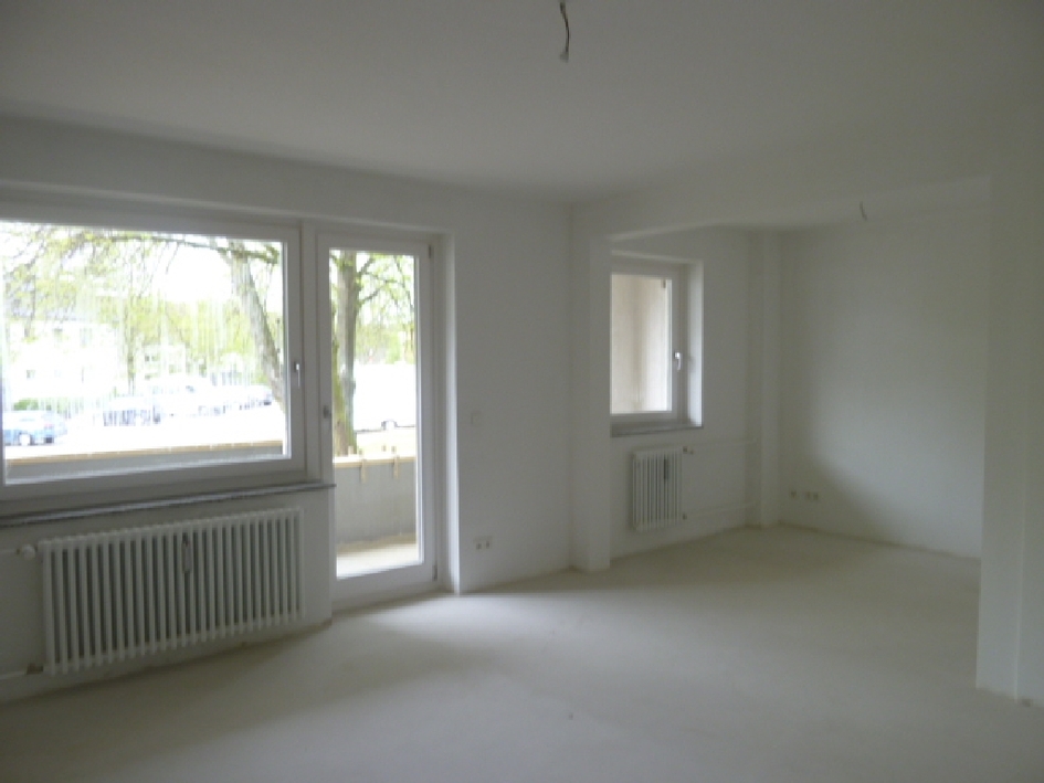 Ruhig wohnen: 2 Zimmer mit Loggia im Haus mit wenigen Parteien - Photo 1