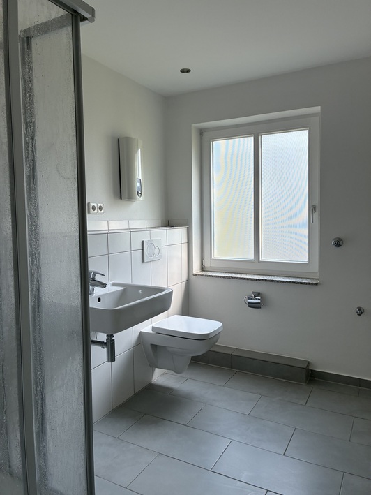 Kurze Wege in die Innenstadt: Attraktive 2-Zimmer-Wohnung mit Balkon - Photo 5