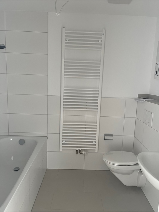 Modernisierte 3‑Zimmer‑Wohnung (ca. 90 m²) mit Aufzug in Kreuzheide - Foto 2