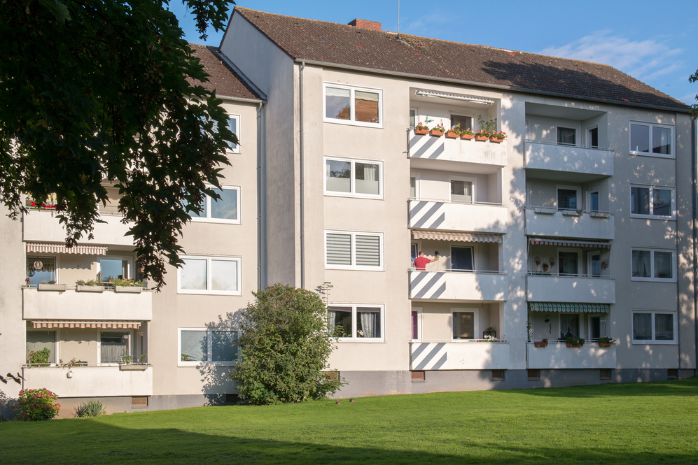 Viel Platz für die Familie: 4 Zimmer, Gäste-WC und Loggia - Photo 1