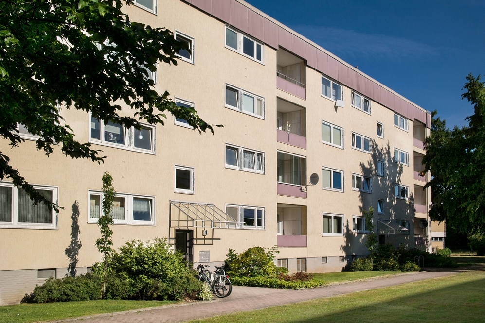 Ihr neues Zuhause mit großzügigem Wohnbereich und Tageslichtbad - Photo 3