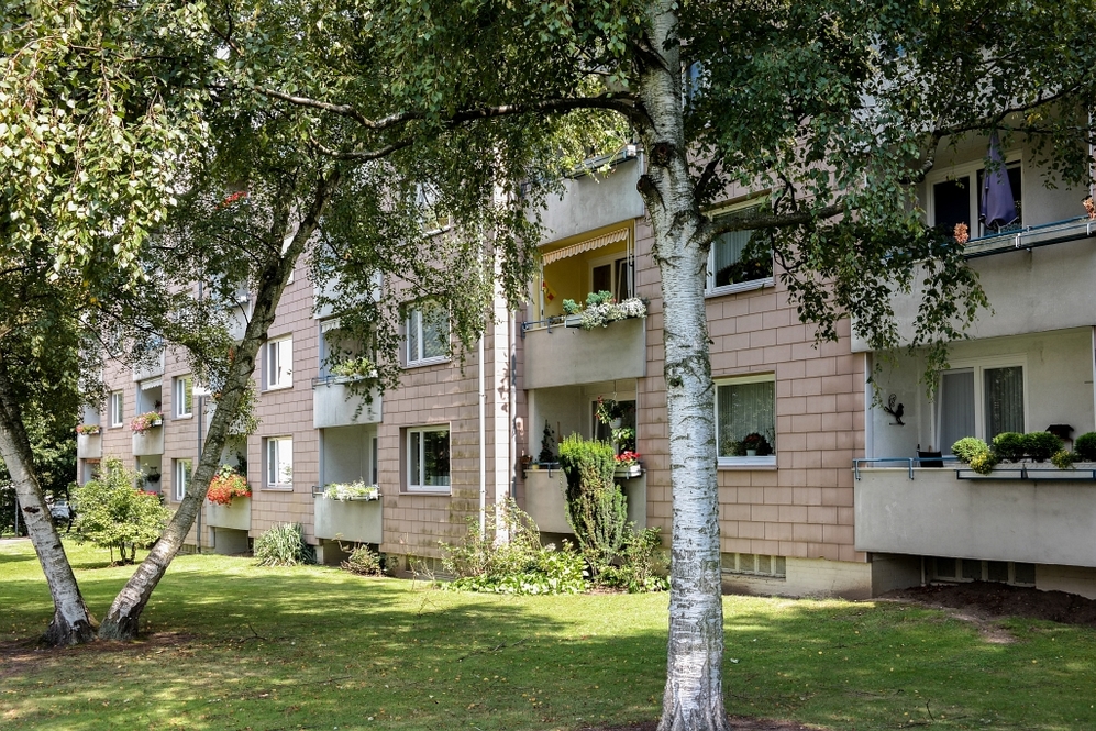 Ruhig und grün: Charmante 3 Zimmer mit sonniger Loggia - Foto 4