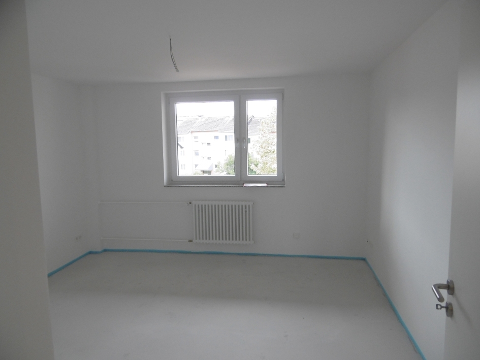 Modernisiert und gut geschnitten: 3 Zimmer zum Ankommen - Foto 1