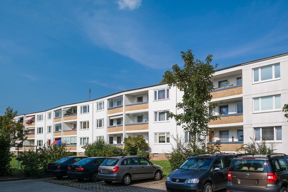 78 m² Wohnkomfort: Helle und modernisierte Wohnung mit Loggia in Detmerode - Photo 2