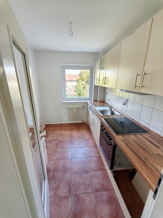Zentrumsnahe 3-Zimmer-Wohnung mit Loggia - Photo 2