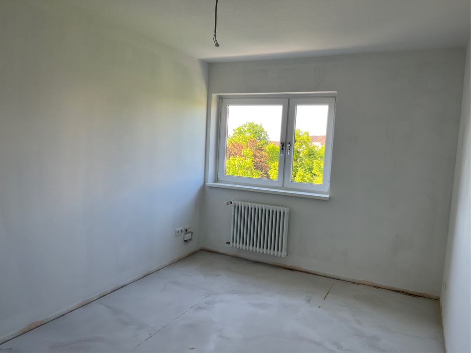 Modernisierte Wohnung mit Aufzug im Haus - Foto 3