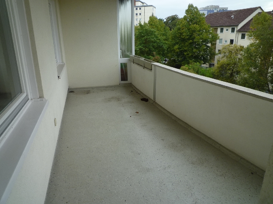 Vier Zimmer, viele Möglichkeiten und eine Loggia - Foto 5