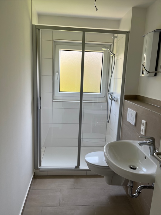 Wohlfühlen in der Teichbreite: 3 Zimmer, Duschbad, Abstellraum - Foto 4