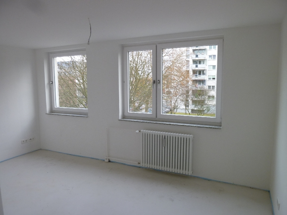 Citynah und Werksnah: 2 Zimmer, Design-Bodenbelag, Loggia - Foto 4