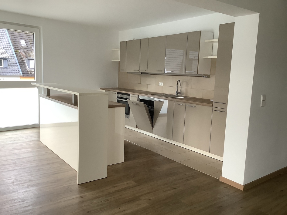 Viel Platz durch offenen Wohnbereich und durchdachten Grundriss - Foto 4
