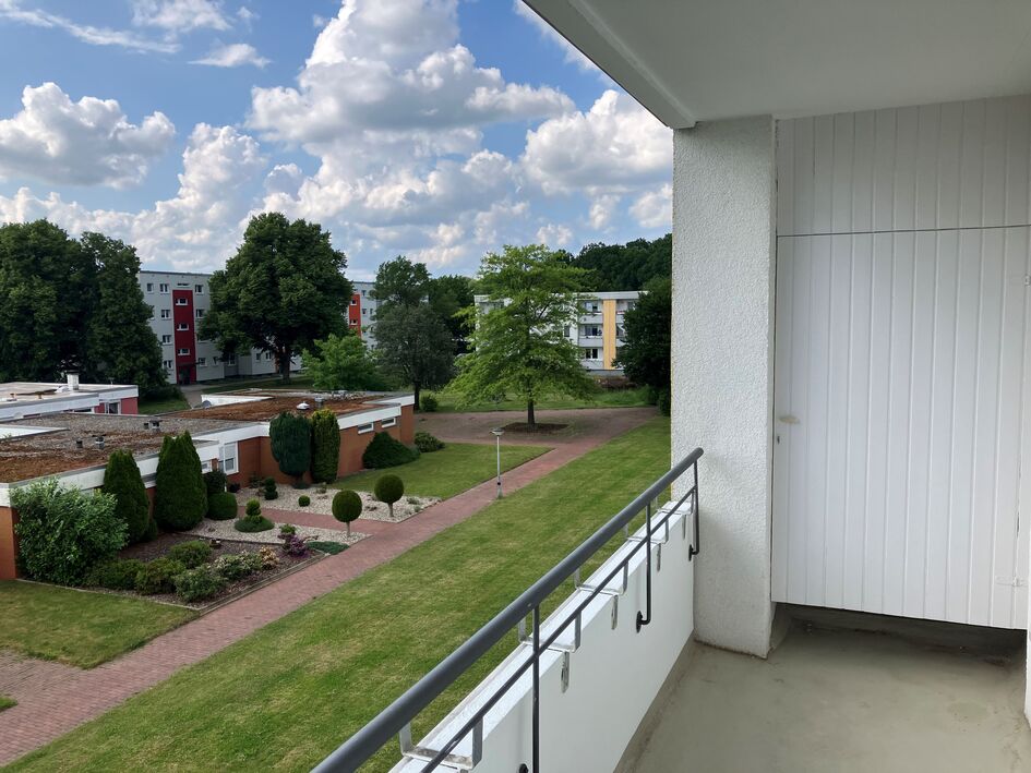 Modernisierte 4-Zimmer-Wohnung in Detmerode - Foto 4