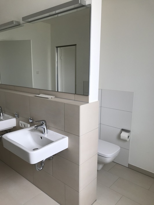 Penthouse mit ca. 85 m² Dachterrasse und SieMatic-Einbauküche – Willkommen in den Steimker Gärten! - Photo 4