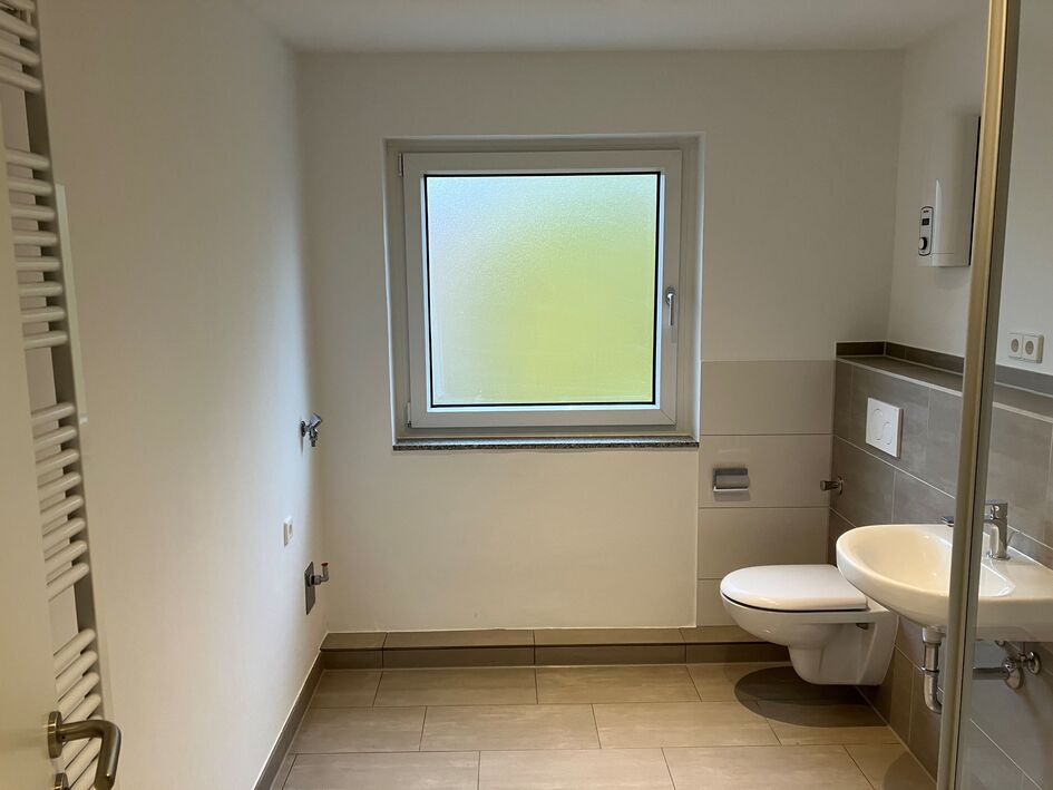 Sonniger Balkon und modernes Wohngefühl im Eichelkamp - Photo 3