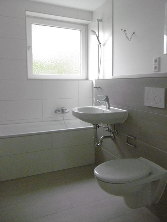 Einziehen und Wohlfühlen: Moderne 3-Zimmer-Wohnung in Detmerode - Foto 3