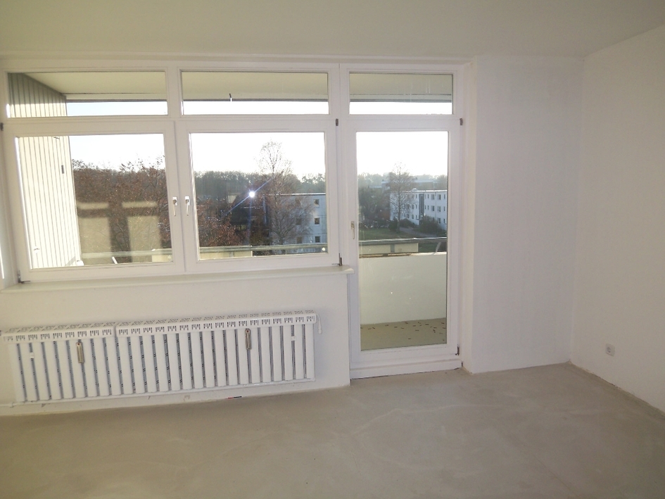Entspannt wohnen im Grünen: 3 Zimmer mit Balkon und Badewanne - Photo 1