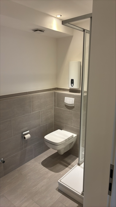 Zentral wohnen: 3-Zimmer-Wohnung nahe VW-Werk und Innenstadt - Photo 2
