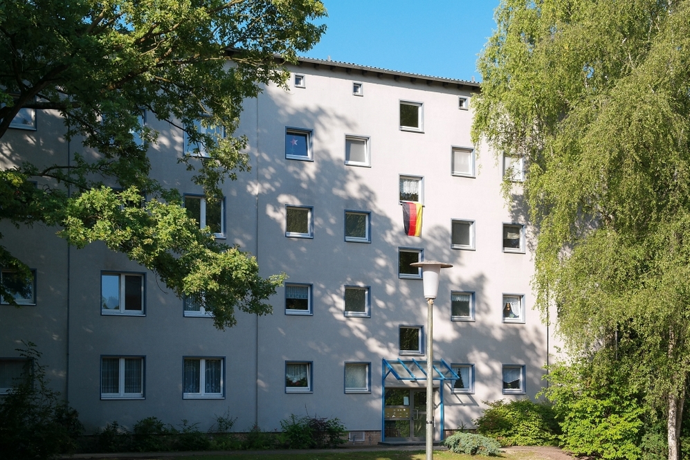 Ihr Plus an Wohnkomfort: Einbauküche, Designboden und Loggia - Photo 5