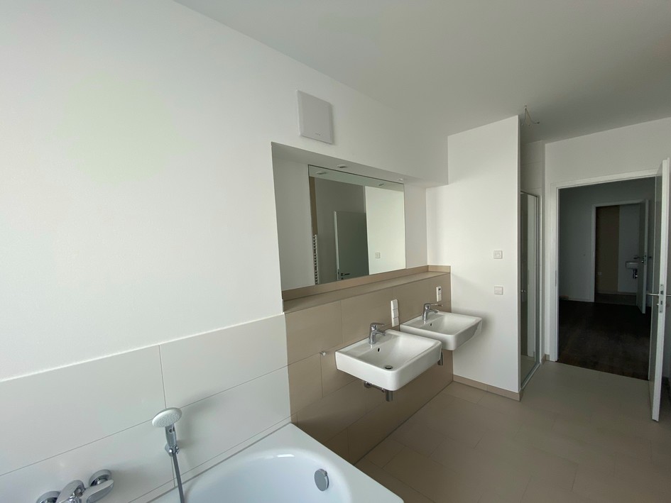 Stilvolles Zuhause in den Steimker Gärten mit exklusiver Ausstattung und Tiefgaragenstellplatz - Photo 4