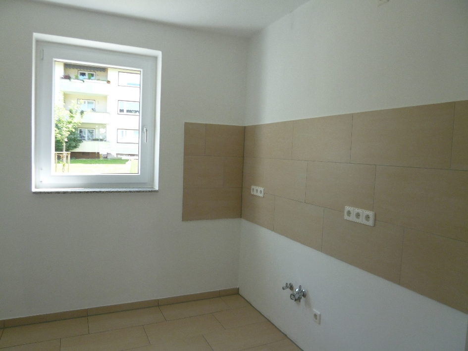 Idyllisch gelegen: Attraktive 3‑Zimmer‑Erdgeschosswohnung in Teichnähe - Photo 1