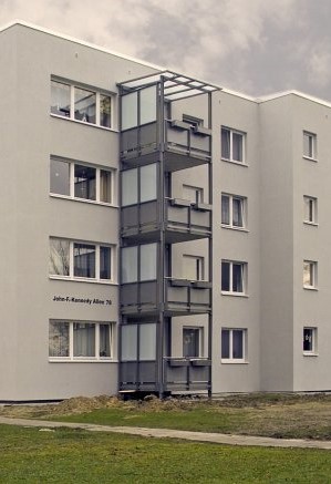 Moderne 3‑Zimmer‑Wohnung im Erdgeschoss mit großer Essdiele und Balkon in Detmerode - Photo 3