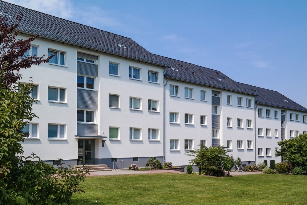 Attraktive Wohnung mit viel Licht, Loggia und schöner Raumaufteilung - Photo 3
