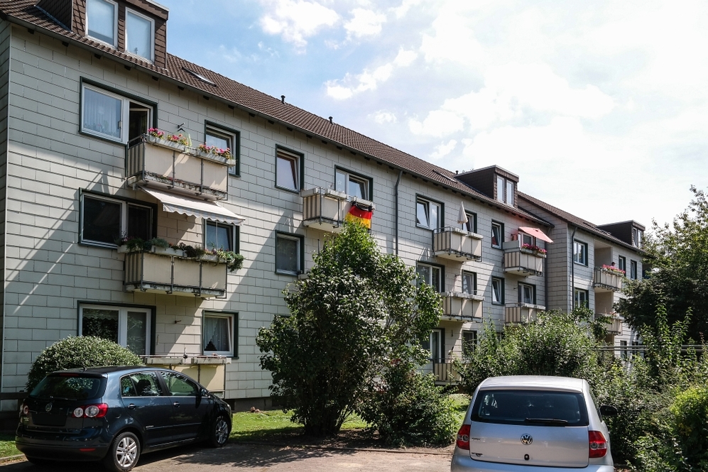 Frisch modernisiert: 3 Zimmer mit Balkon im Wohltberg - Photo 4