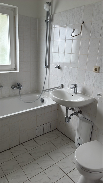 Einziehen u. wohlfühlen – zentrale Wohnung im Hellwinkel - Photo 2